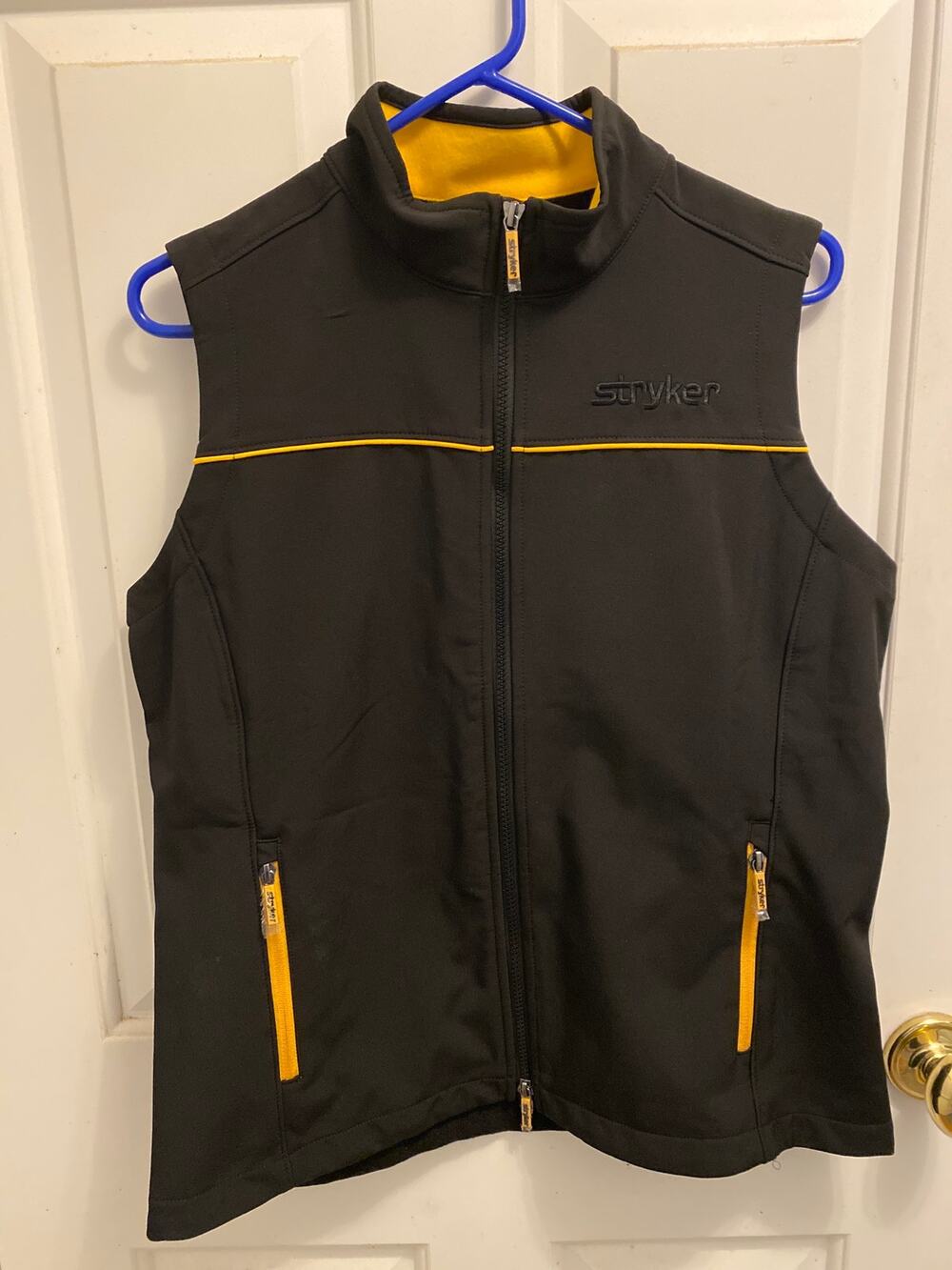 Stryker Mens Soft Shell Full Zip Vest Black Yellow Trim Pockets Size Medium M